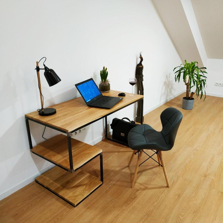 Apartament"Nad Niwka 6" Z Zamykanym Bezplatnym Parkingiem Bielsko-Biala Exterior photo